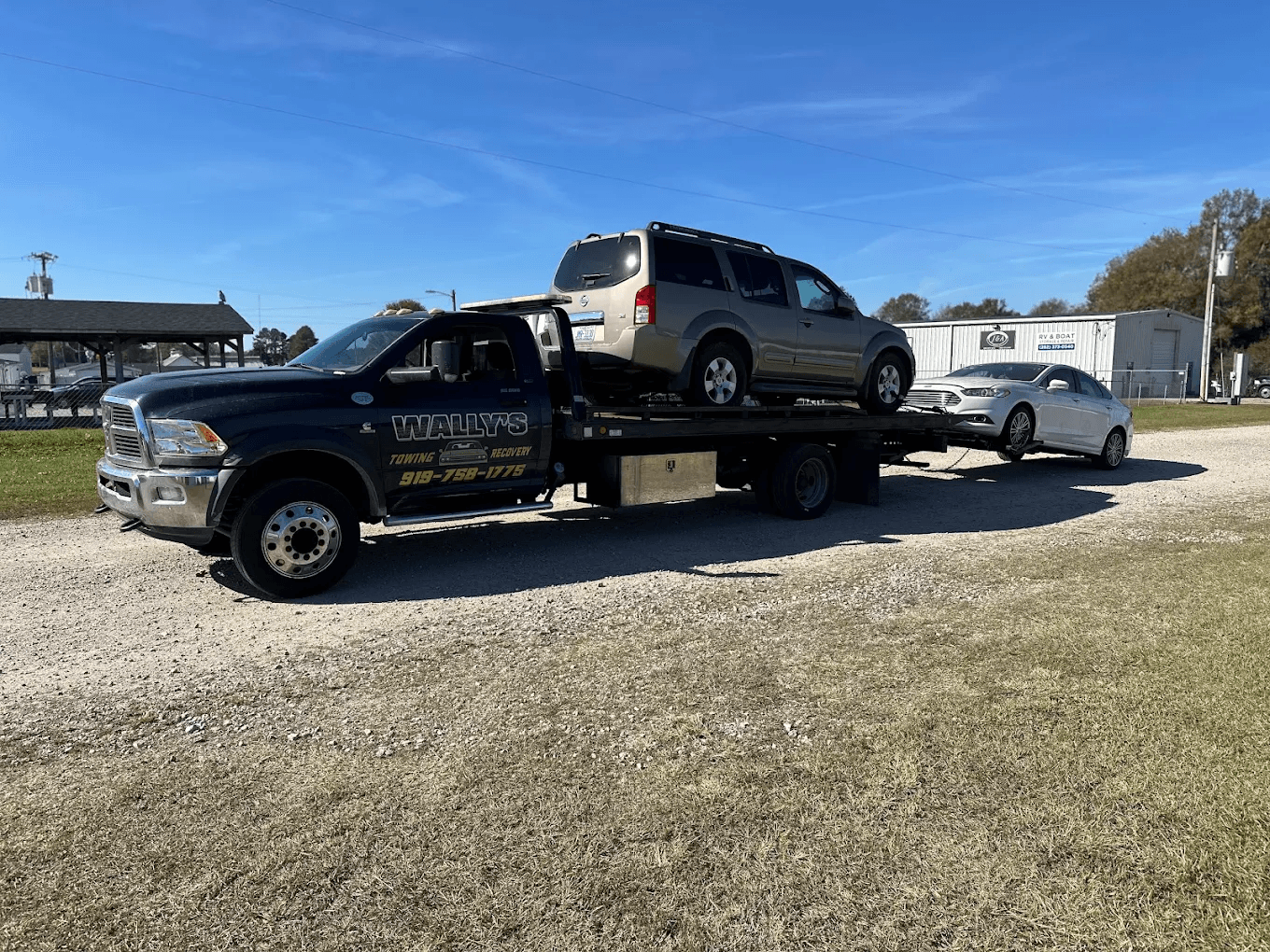 Wally's Towing & Recovery (9)